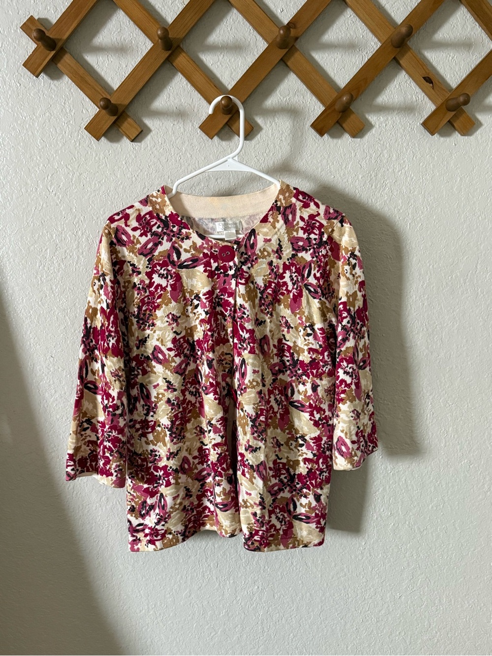Floral Button-Front Cardigan - Cream & Berry